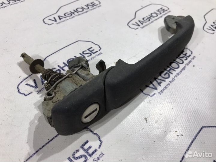 Ручка двери внешняя передняя левая Volkswagen Golf