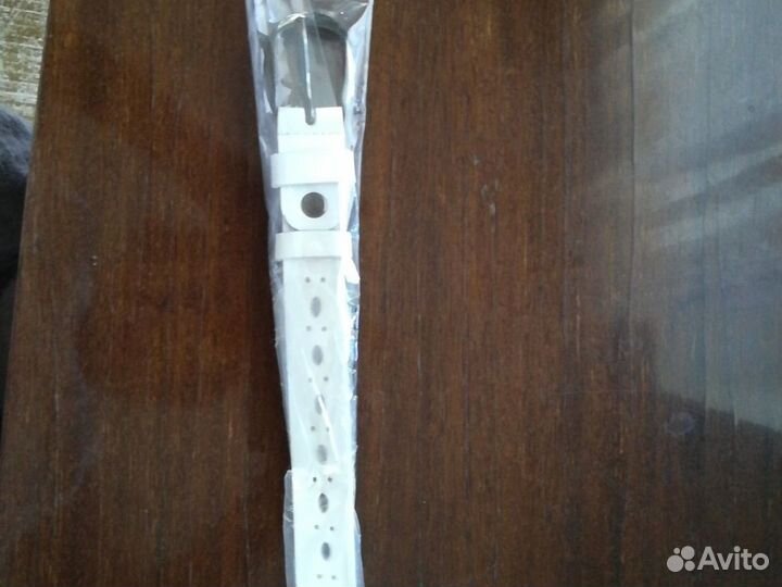 Кожаный женский ремень новый