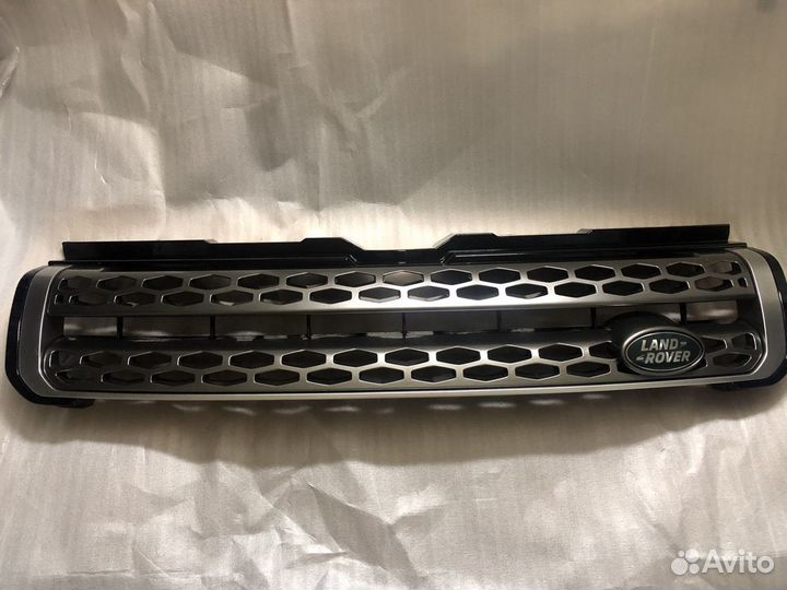 Решетка радиатора range rover evoque
