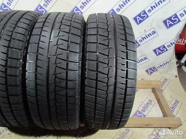 Bridgestone Blizzak Revo GZ 215/55 R17 97P