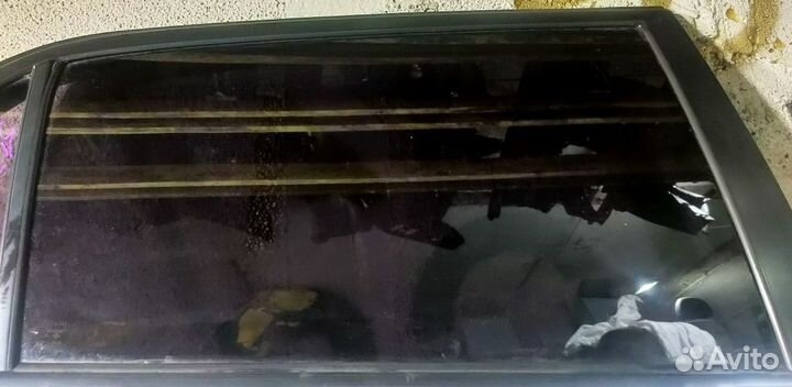 Стекло двери задней правой для Toyota Corolla IX