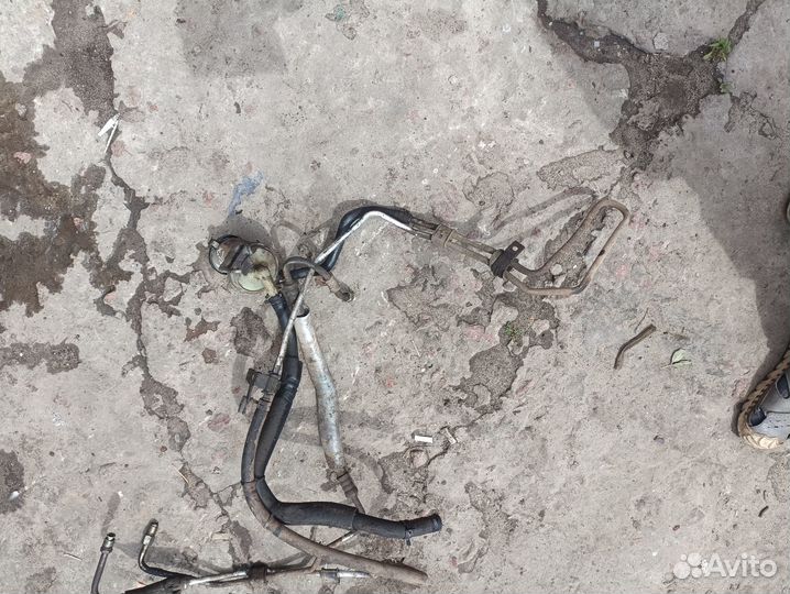 Трубки гура Geely Emgrand EC7