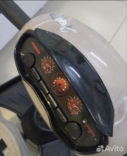 Трехколесный велосипед с родительской ручкой