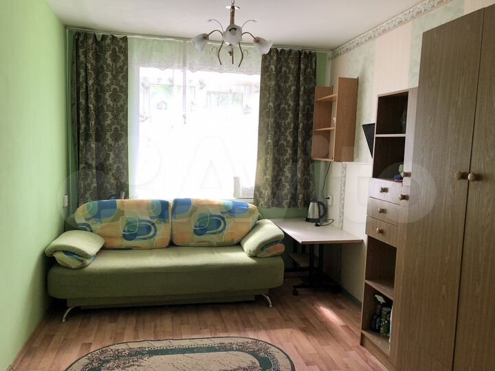 Комната 12 м² в 4-к., 2/5 эт.