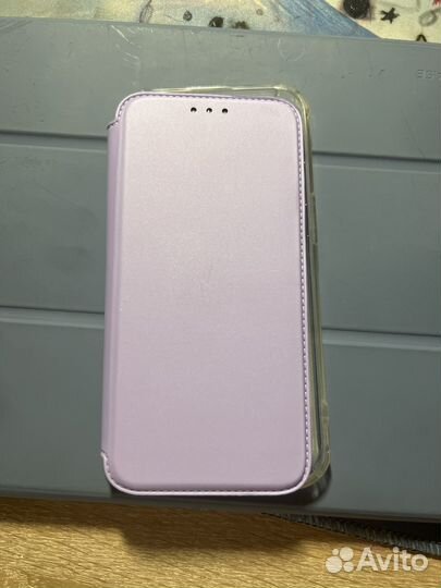 Чехол на iPhone 14