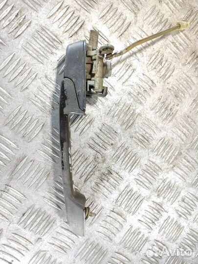 Ручка двери передней левой Vaz Niva