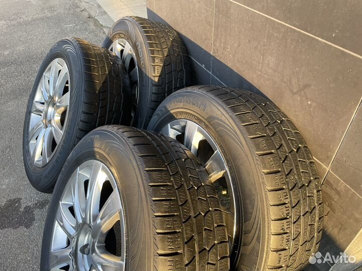 Колеса в сборе 235/60 r18 зимние