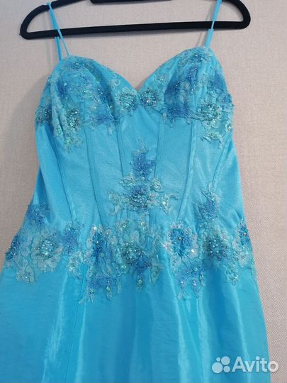 Платье женское вечернее 44-46 размер