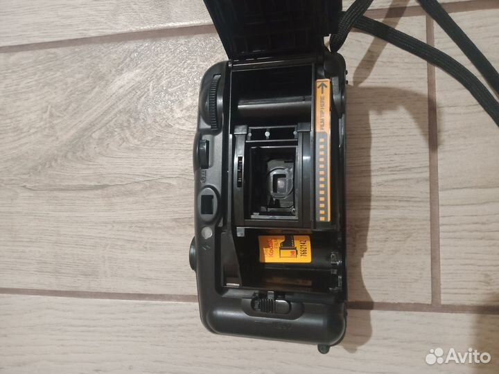 Пленочный фотоаппарат kodak KB 10