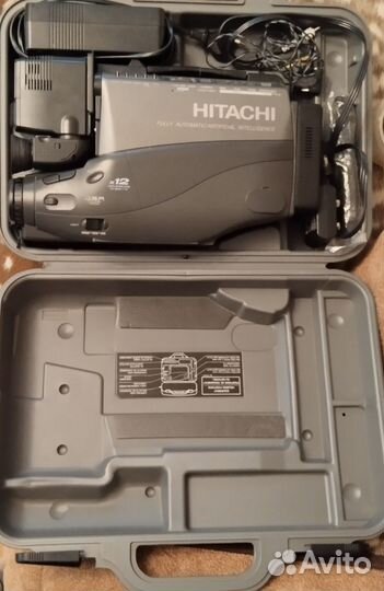 Видеокамера hitachi