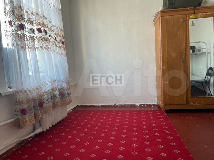 Комната 30 м² в 4-к., 6/6 эт.