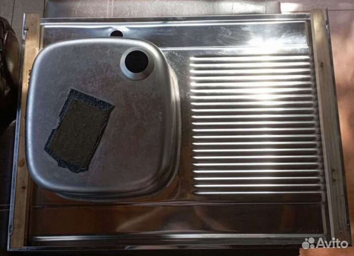 Кухонная мойка из нержавеющей стали