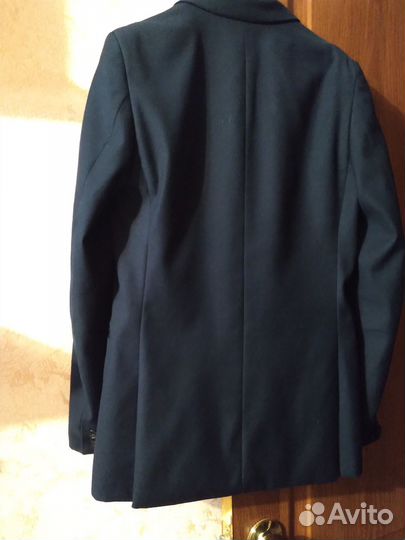 Продам школьный костюм б/у