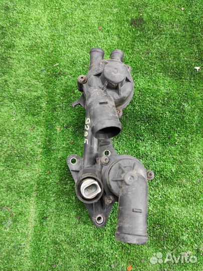 Корпус термостата Skoda Octavia A5 caxa 2010