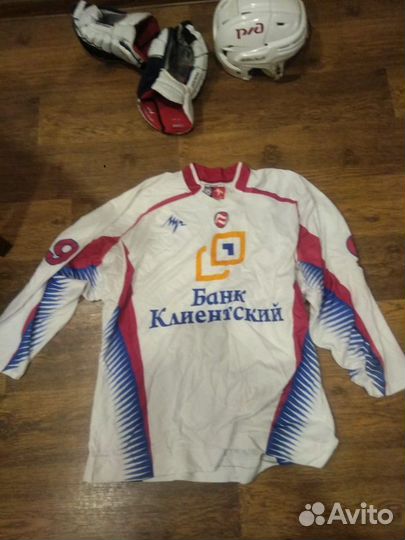 Хоккейные свитера