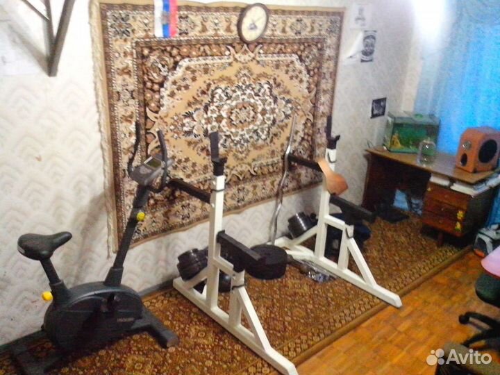 Стойка под штангу с подстраховкой