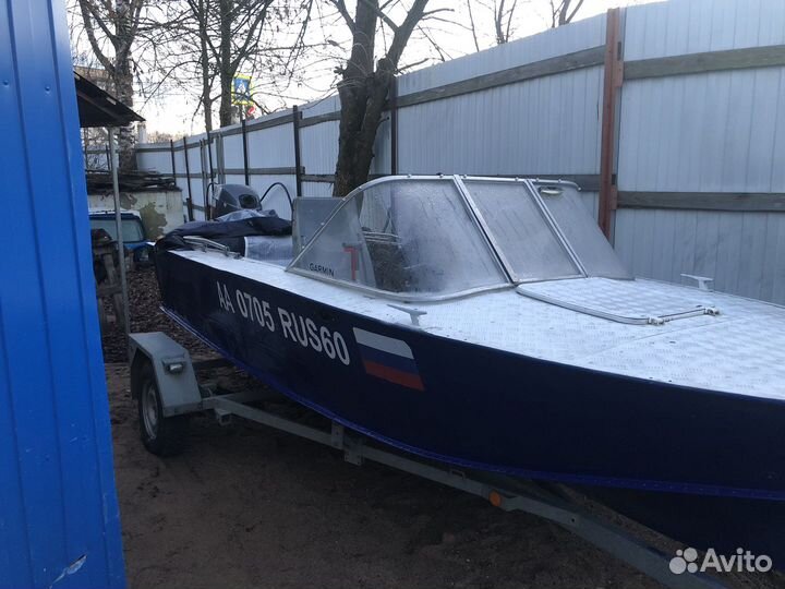 Катер Прогресс 4