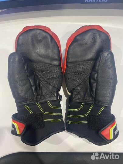 Горнолыжные перчатки Leki