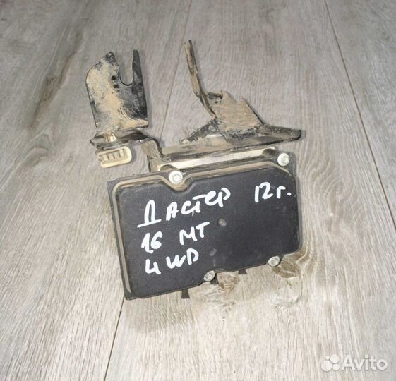 Блок ABS Renault Duster 1.6 K4M 2.0 F4R 2014