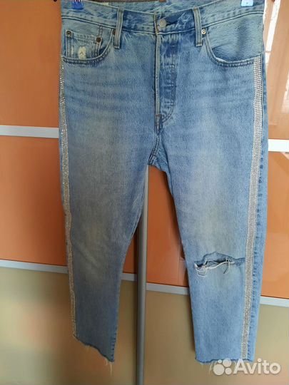 Джинсы женские Levis 501 Premium стразы