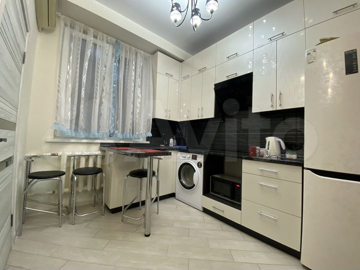 2-к. квартира, 36 м², 4/4 эт.