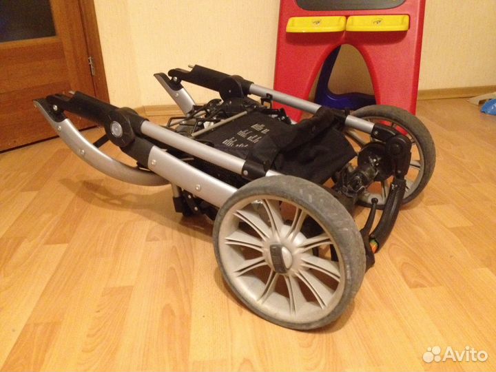 Коляска Teutonia spirit-s