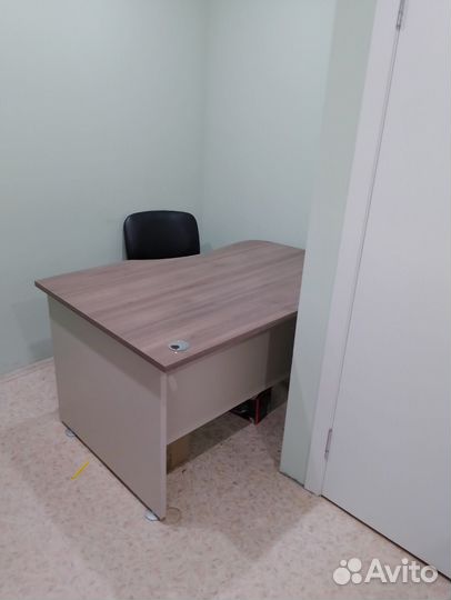 Офисная мебель стол компьютерный