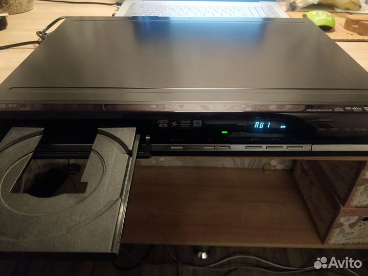 DVD плеер Toshiba, видеорекордер RD-XS27KR