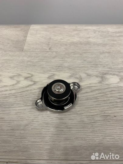 Крышка радиатора Rio 3 Soul Optima Picanto