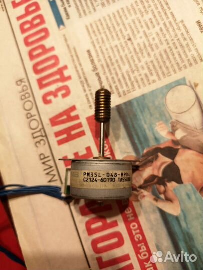 Шаговые двигатели