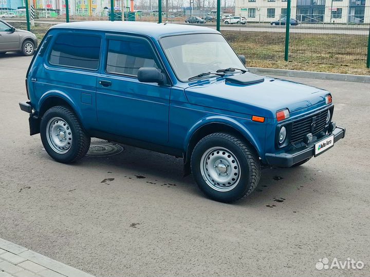 LADA 4x4 (Нива) 1.7 МТ, 2009, 142 000 км