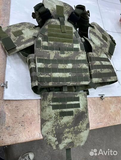 Бронежилет с плитами бр5