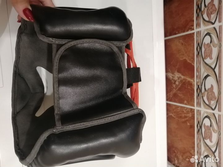 Боксерский шлем