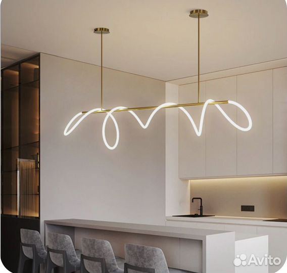 Люстра потолочная светодиодная с пультом. Новая