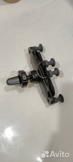 Держатель для телефона в машину