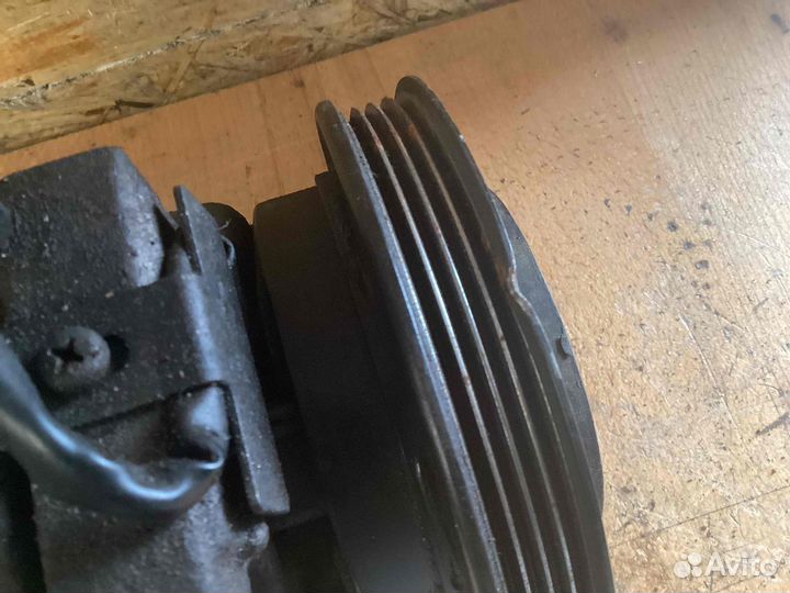 Компрессор кондиционера 4472203822 Chrysler PT
