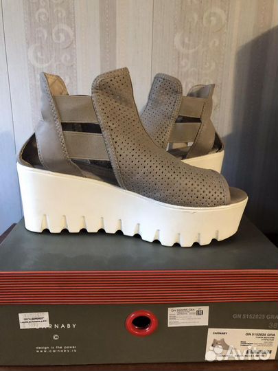 Босоножки carnaby 38