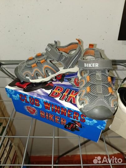 Детские сандали