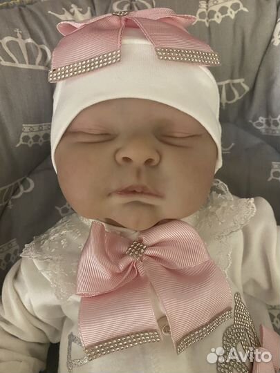 Кукла реборн пичес