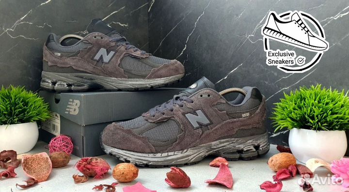 Кроссовки New Balance 2002r