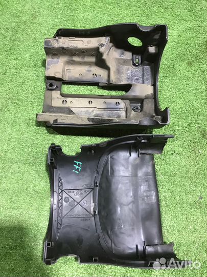 Кожух рулевой колонки Ford Focus 1