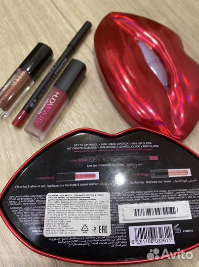 Набор для губ huda beauty