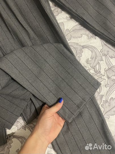 Костюм мужской новый