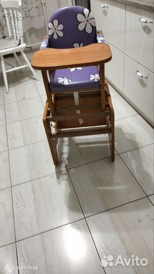Стульчик для кормления трансформер