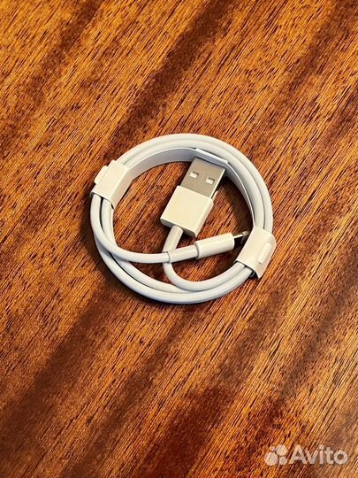 Провод для зарядки iPhone Lightning новый