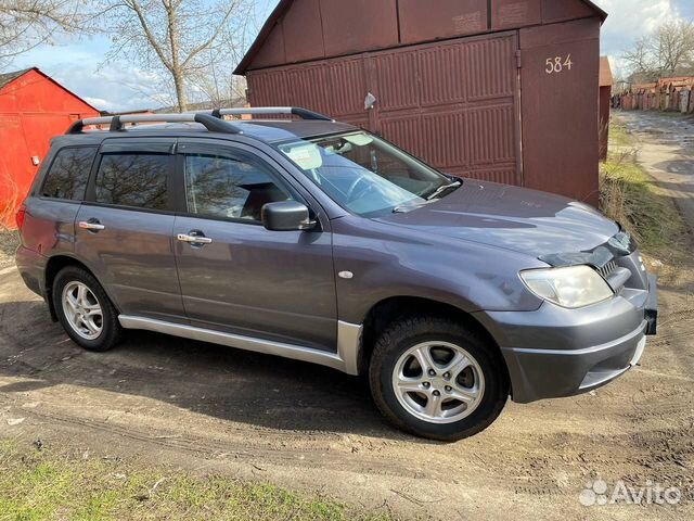 Mitsubishi Outlander 2.0 МТ, 2006, 215 000 км