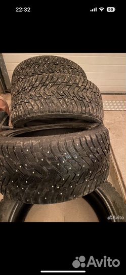 Nokian Tyres Hakkapeliitta 8 SUV 275/45 R21 и 315/40 R21