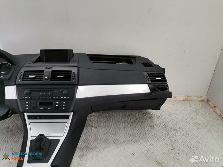 Панель передняя салона (торпедо) BMW X3 E83 рест