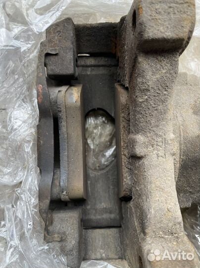 Передние тормоза WV T5 комплект