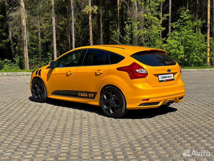 Ford Focus ST 2.0 МТ, 2012, 138 500 км